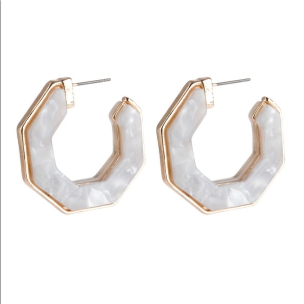 💙Ivory/Neutral Earrings